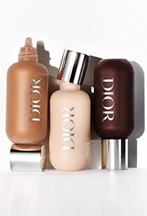 BACKSTAGE SHADE FINDER