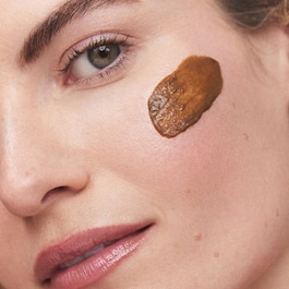 Turmeric Brightening & Exfoliating Mask 2-in-1 - Mascarilla Exfoliante