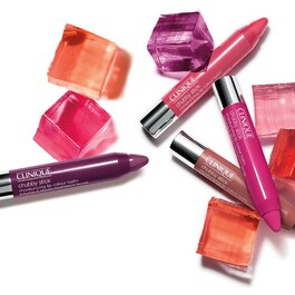 Chubby Stick - Bálsamo hidratante para labios con color