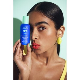 Fave Fluid SPF50 - Loción cuidado solar ultraligera 