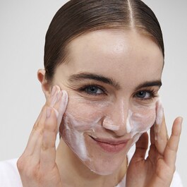 Limpiador alisador exfoliante + luminosidad - Gel limpiador rostro y cuello