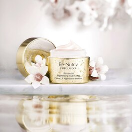 Ultimate Lift Regenerating Youth Cream 