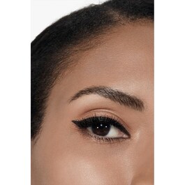 LE LINER DE CHANEL - Eyeliner Líquido Alta Precisión 