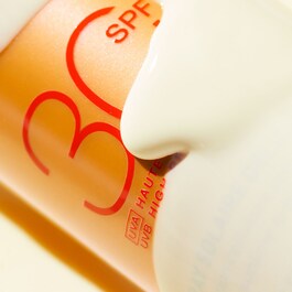 Sun Spray - Solar Delicioso Protección Para Rostro Y Cuerpo SPF30 