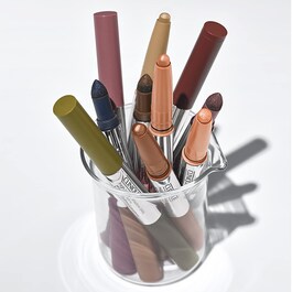 High Impact Shadow Play™ Shadow + Definer - Sombra de ojos doble en stick 