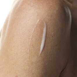 Emulsión Facial y Corporal con Niacinamida 5 % - Emulsión ligera