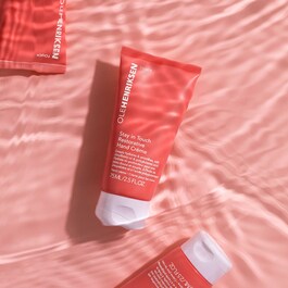 Stay In Touch - Crema de manos reparadora