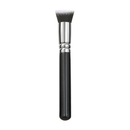 103 DETAIL FOUNDATION - Brocha para la cara