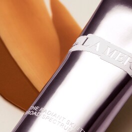 The Radiant Skintint SPF30