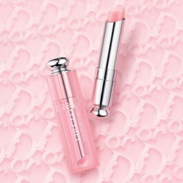 Dior Addict Lip Glow - bálsamo de labios hidratante realzador del color natural