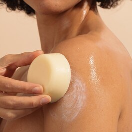 Bálsamo para el cuerpo bajo la ducha - Tratamiento  con manteca karité y cacao