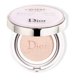 Capture Dreamskin Moist & Perfect Cushion SPF 50 PA+++ - Poros y brillos