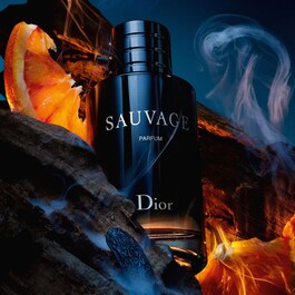  Sauvage - Perfume para hombre - Notas de sándalo y haba tonka