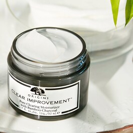 Clear improvement oil free moisturizer - Tratamiento antiacné e hidratante