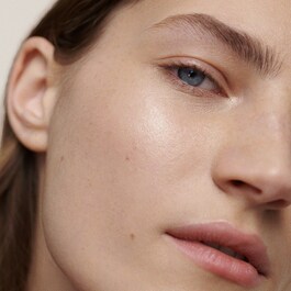 Rose Oil Serum - Suero hidratante facial de aceite de rosas