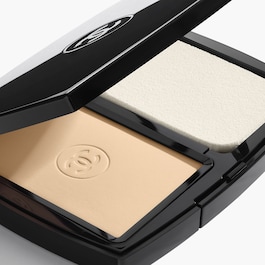 ULTRA LE TEINT - Fondo De Maquillaje Compacto De Larga Duración