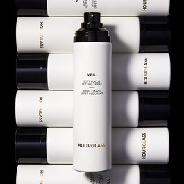 VEIL SOFT FOCUS SETTING SPRAY - Spray fijador 
