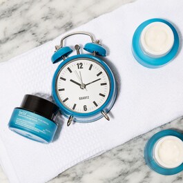 Moisturizing Eye Bomb - Crema contorno de ojos