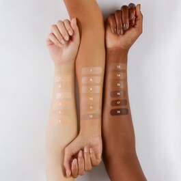 Veil Hydrating Skin Tint - Base de Maquillaje