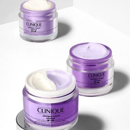 Clinique Smart Clinical MD - Hidratante facial antiedad