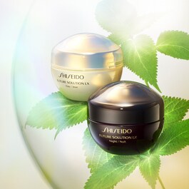 Future Solution LX - Crema de día protectora antiedad  SPF20