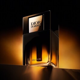 Dior Homme Parfum - notas ambarinas, amaderadas y florales