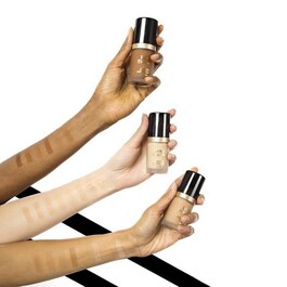Born This Way Foundation - Fondo de maquillaje
