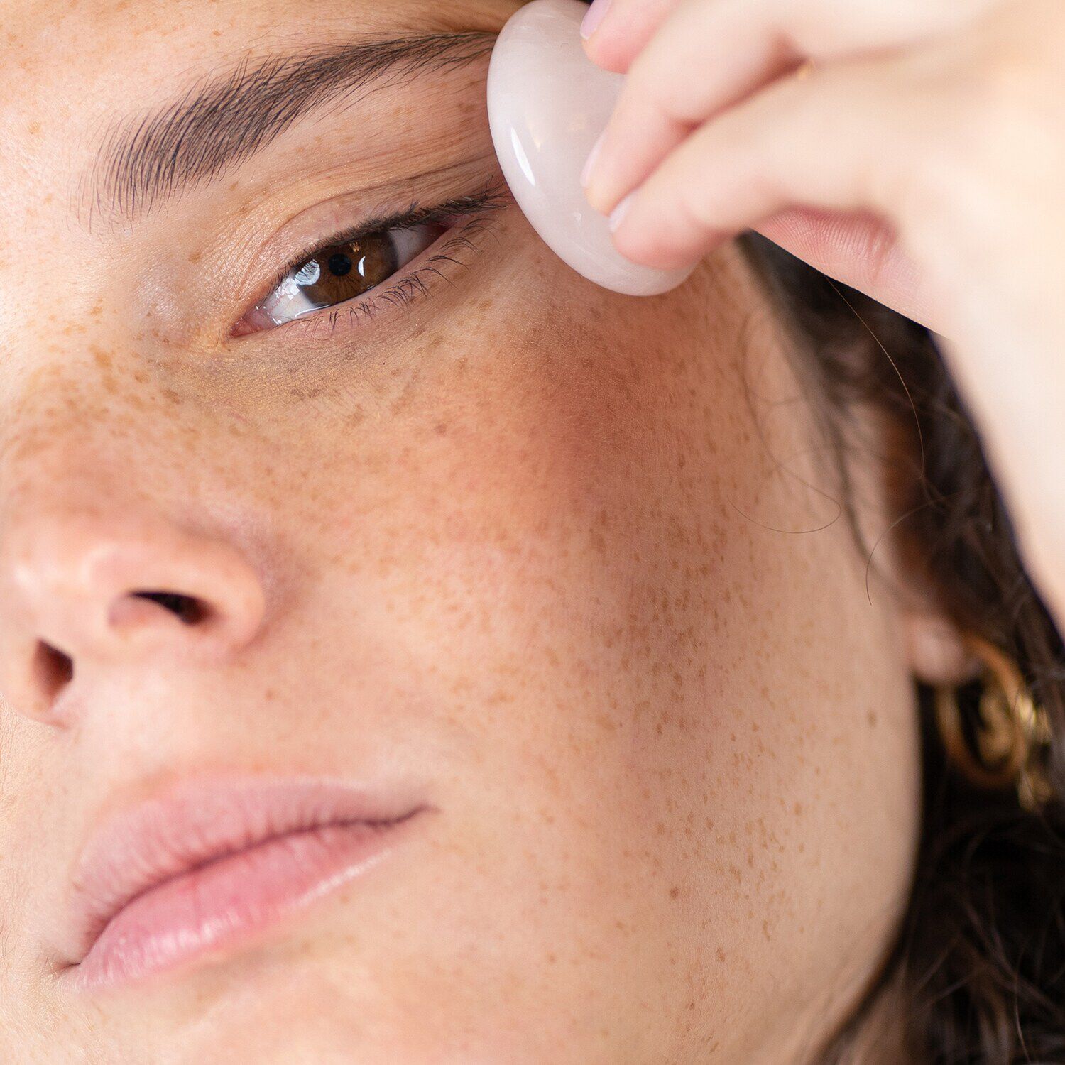 Masaje para online contorno de ojos