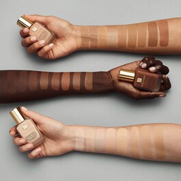 Double Wear Stay In Place SPF 10 - Fondo De Maquillaje