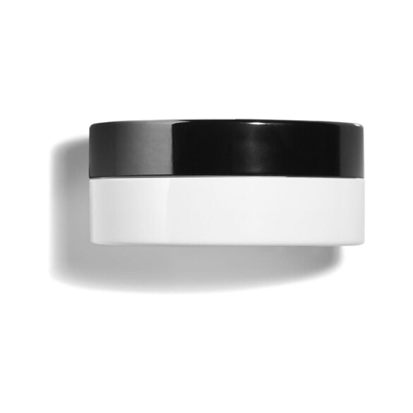 HYDRA BEAUTY NUTRITION  BÁLSAMO NUTRITIVO PARA LOS LABIOS, CHANEL