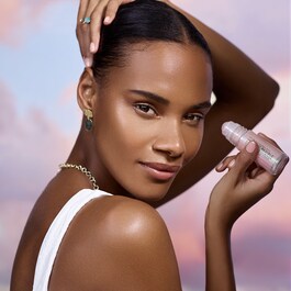 INC.redible Glow Your Own Way - Rodillo facial de cuarzo rosa