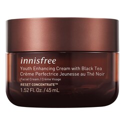 INNISFREE - Crema perfeccionadora de juventud Té negro- Crema para el rostro