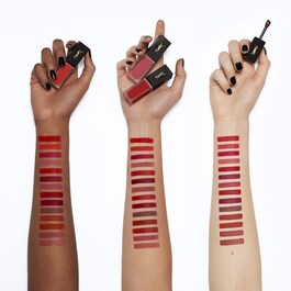 Yves Saint Laurent Tatouage Couture Velvet-Cream barra de labios 