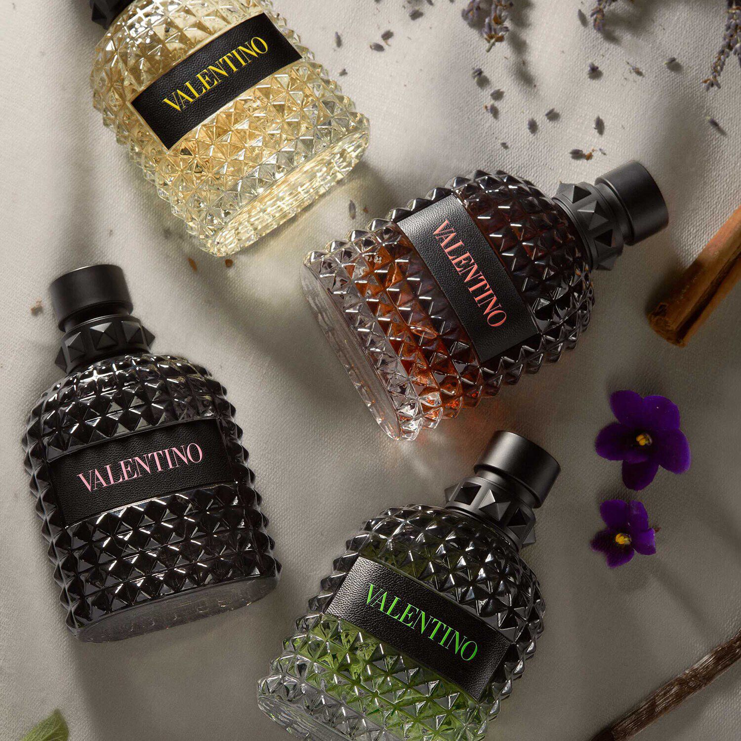 Born in Roma Uomo Eau de Toilette Perfume de Hombre Amaderado