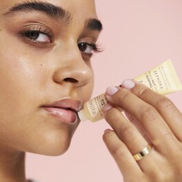 Mascarilla de noche para labios - Tratamiento nutritivo intenso