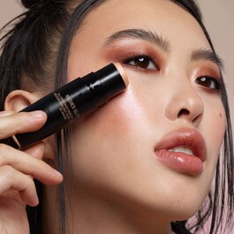 Nudies All Over Face Color Bronze + Glow - Para ojos, mejillas y labios