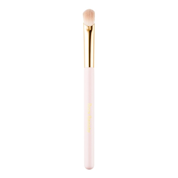 Stay Vulnerable - Brocha para sombra de ojos "all-over", RARE BEAUTY