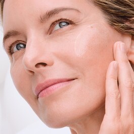 Bio-Performance Skin Filler - Sérum rellenador de noche y activador de día