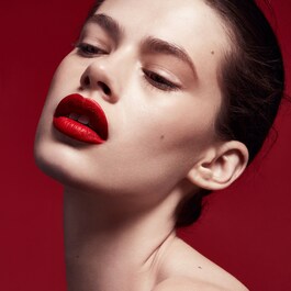 Stunna Lip Paint - Barra de labios fluida de larga duración