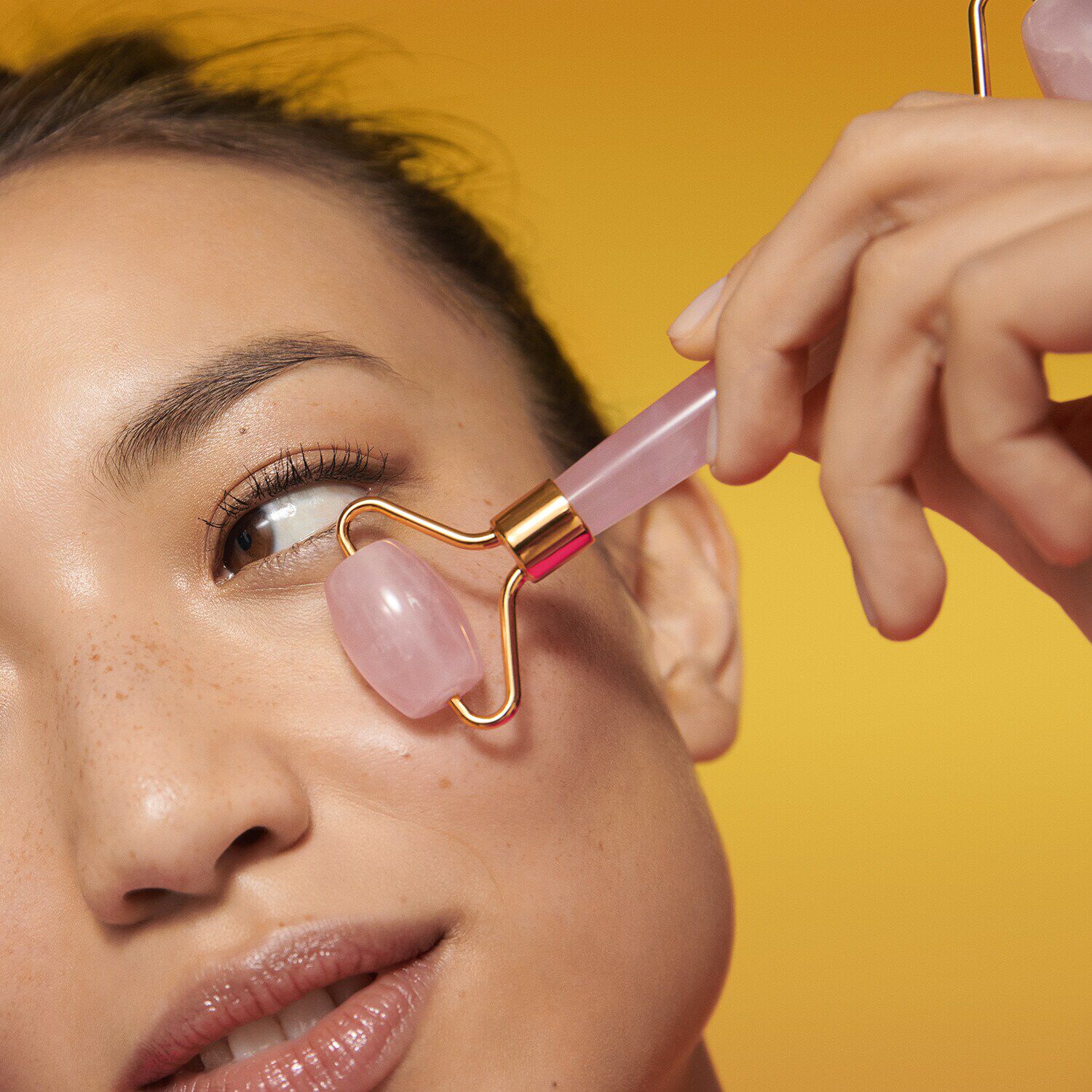 Roller facial con cuarzo Rostro y cuello