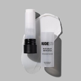 Blot & Blur Matte Stick - Bálsamo facial en barra