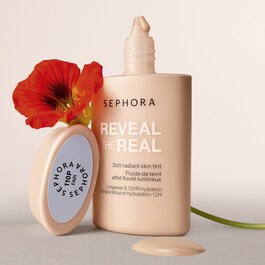 Reveal The Real - Fluido De Maquillaje Efecto Difuminado Luminoso