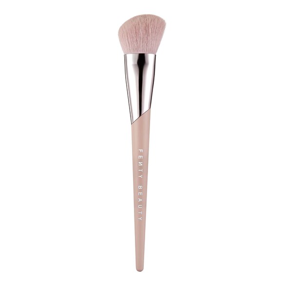 Face Shaping Brush 125  - Brocha para el rostro, Fenty Beauty