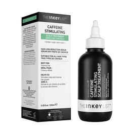Tratamiento estimulante para el cuero cabelludo con cafeína