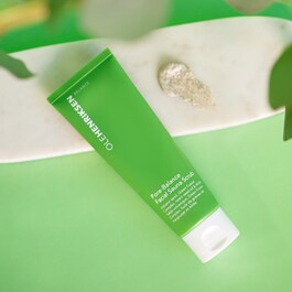 Pore-Balance Facial Sauna Scrub - Exfoliante Purificante - Poros + Luminosidad