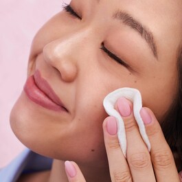Rose Deep Hydration Facial Toner - Tónico facial con aceite de rosas