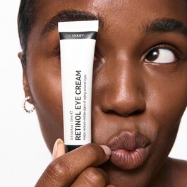 Crema de ojos antiedad con retinol