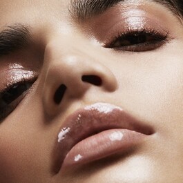 Gloss Bomb Universal Lip Luminizer - Brillo de labios