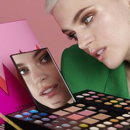 Holiday Vibes - Paleta De Maquillaje 88 Tonos y 2 Pinceles