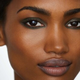  Eyeliner en gel - Delineador de ojos 